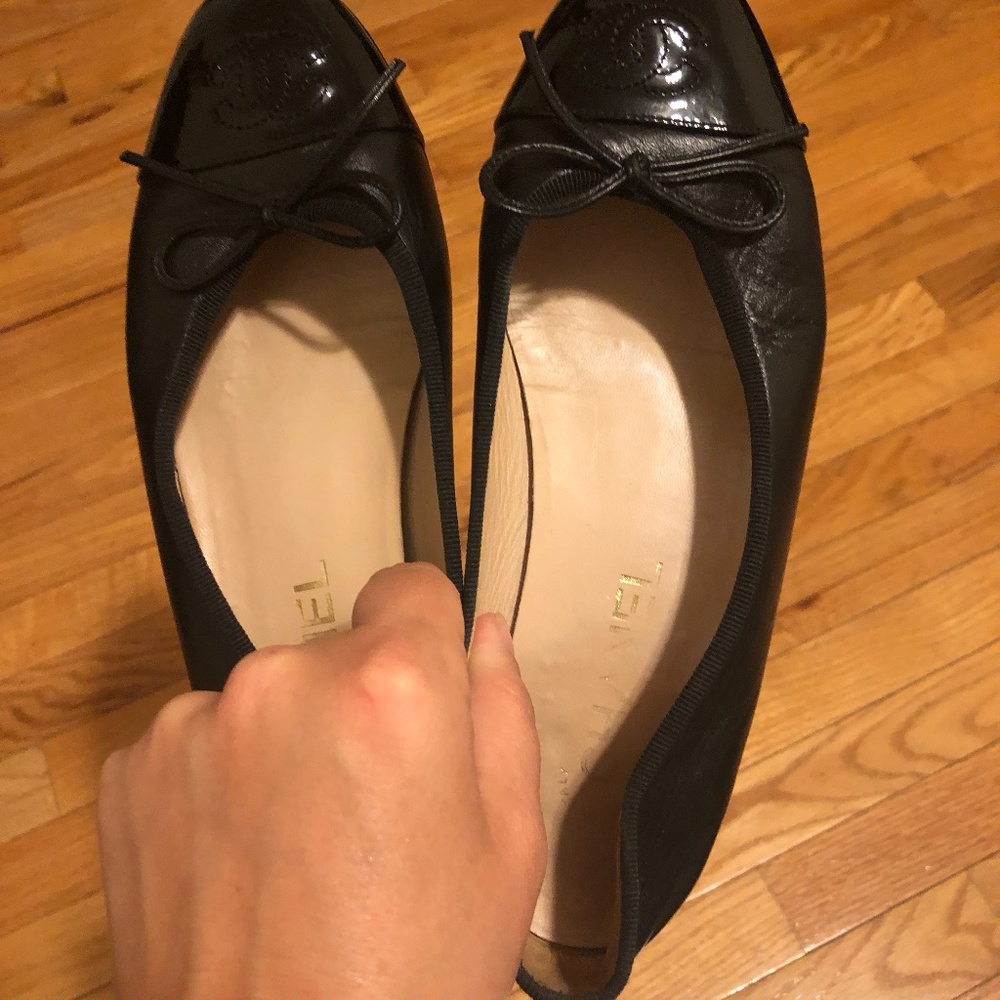 Chanel Ballet Flats / Black Patent Leather / 36.5 - Picture 6 of 9